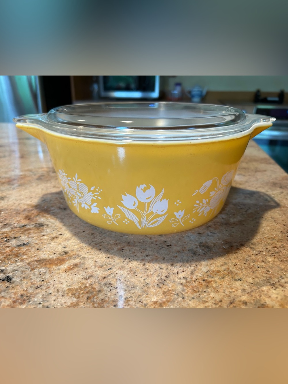 Pyrex "Garden Medley" 475-B 2.5 Qt. Round Casserole w/Pyrex Lid 475-039
Flawless